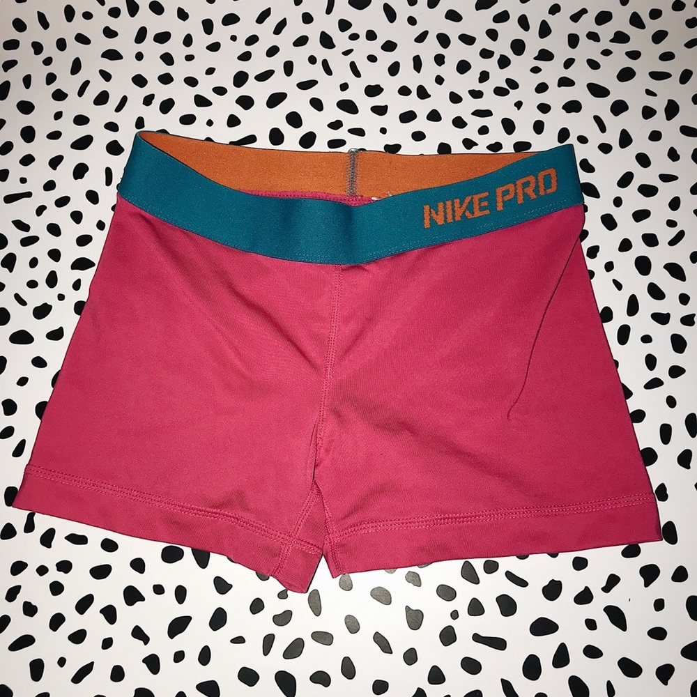 NIKE PROS